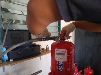 firext-pembekal-alat-pemadam-api-fire-extinguisher-servis-service (1)